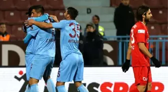 Trabzonspor, Kendi Sahasında Antalyaspor'u 3-0 Mağlup Etti