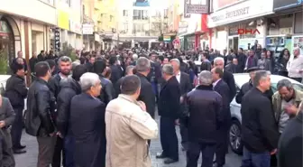 Adıyaman?da Sokağa Çıkma Protestosunda Gerginlik