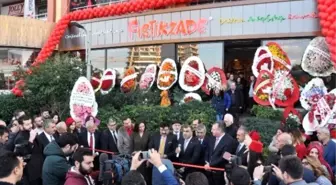 Baklavadan Şekeri Çıkardılar, Tadına Dokunmadılar