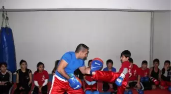 Silvanlı Wushu Sporcuları, Şampiyonluk İçin Antalya'da