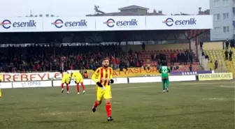 Taraftardan Sahadaki Futbolcuya Duygulandıran Mektup