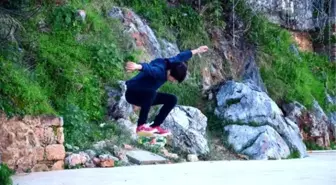 Asfaltta Selfie Çekerken Ölen Gençlerin Son Görüntüleri