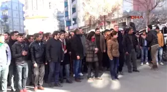 Şırnak'ta Hdp'lilerin Protesto Yürüyüşüne Polisten Müdahale