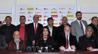 Antalya'da MHP Eski Yöneticilerinden Kurultay Çağrısı