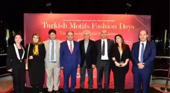 Belçika'daki Defilede Türk Motifleri Gösterildi