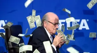 Sepp Blatter'in Unvanı Geri Alınıyor