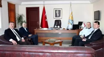 Toyota Ceo'su Orhan Özer'den Başkan Karakullukçu'ya Veda Ziyareti