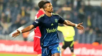 Nani: Hakemler Futbolculara 'Senden Daha Büyüğüm' Mesajı Veriyor