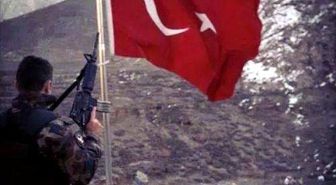 Özel Harekatçı Eşinden Duygulandıran Mektup: Yalınız Uyumaya Mahkumuz