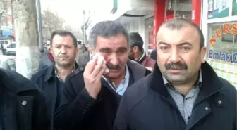 Operasyonları Protesto Eden HDP'li Gruba Taşlı Saldırı