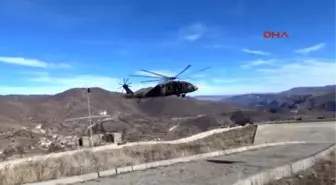 Bingöl - Bakan Yılmaz, Bingöl'de Deprem Bölgesinde İncelemelerde Bulundu