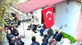 Validen Şehit Ailesine Taziye Ziyareti