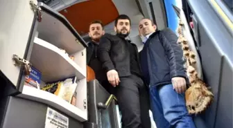 Türkiye'nin İlk Kütüphaneli Yolcu Otobüsü Gümüşhane'den