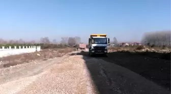 Akyazı Belediyesinden Alt Yapı ve Üst Yapı Çalışmalarını Sürdürüyor