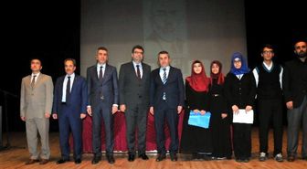 Akşehir'de Vefatının 79. Yılında Mehmet Akif Ersoy Paneli