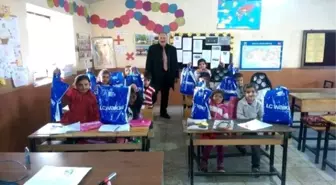 Başkale'de 150 Öğrenciye Yardım