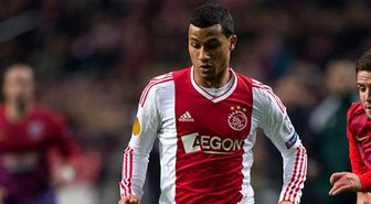 Galatasaray'dan Ricardo van Rhijn İçin İlginç Öneri