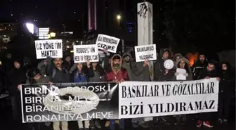 Gözaltıları Protesto Ederken Gözaltına Alındılar