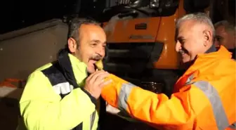 Bakan Yıldırım, Yeni Yıla Bolu Dağı'nda Karayolları İşçileriyle Girdi