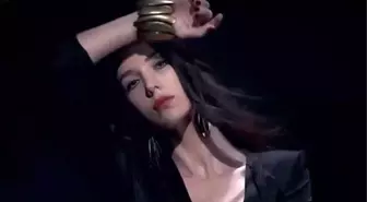 Elif Ece Uzun Kimdir?