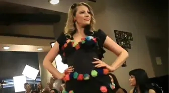 Esra Sönmezer Kimdir?