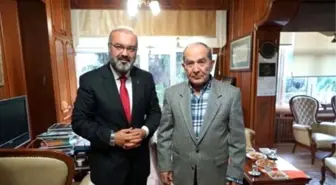Hilmi Özkök, Bursa Müftüsü Mehmet Emin Ay'ı Ziyaret Etti