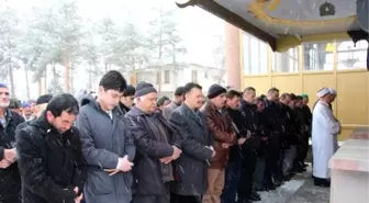 Karakaya İçin Gıyabi Cenaze Namazı Kılındı