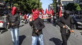 Kızları Kandırılan Anne Babaya Örgüt Dayağı