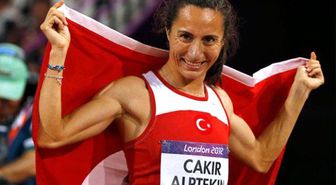Aslı Çakır Alptekin'den Ödül Parasını İsteyen Devlete: Hepsini Harcadım
