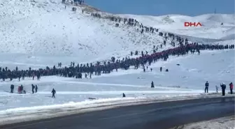 Kahramanmaraş Sarıkamış Şehitleri 2 Bin 100 Metrede 150 Metrelik Türk Bayrağıyla Anıldı