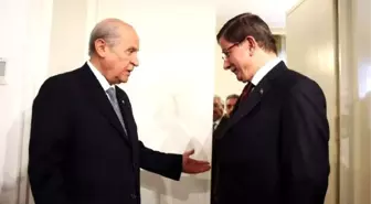 Davutoğlu-Bahçeli Zirvesi Sona Erdi! MHP'den 'Başkanlık' Mesajı Geldi