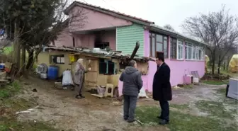 Başkan Yurdakul'dan Evi Yanan Aileye Ziyaret