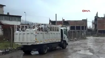 Bursa - 'Çöp Ev' Diye Gittiler, Çuvallar Dolusu Kitapla Karşılaştılar