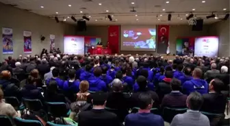 Tmok'tan Şarık Tara'ya Hizmet Ödülü