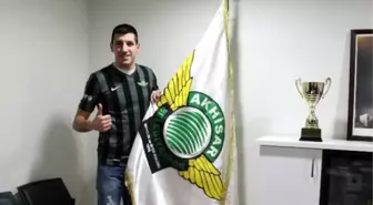 Akhisar Belediyespor'a Sırbistan'dan Kanat Oyuncusu