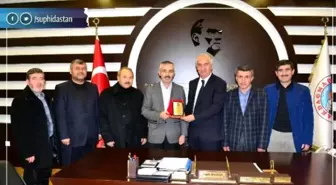 Diyanet-sen'den Akdağmadeni Belediye Başkanı Daştan'a Plaket