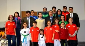 Büyükşehir'in Taekwondo Takımları Başarıya Doymuyor