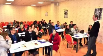 İngilizce Öğretmenleri Bilgi Paylaşım Semineri Başladı