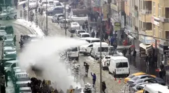 Hakkari Karıştı! Kadın Yürüyüşünde Olaylar Çıktı