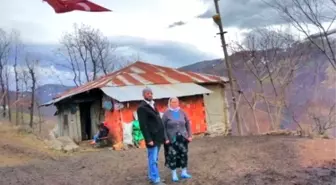 Şehidin Ailesine Yeni Ev İçin İlk Kepçe Vuruldu