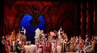 Köroğlu Operası Mersinlileri Büyüledi