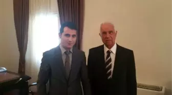 Dr. Derviş Eroğlu'na Şükran, Teşekkür ve Onur Ödülü Verilecek