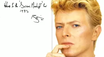 İngiliz Müzisyen David Bowie 69 Yaşında Yaşamını Yitirdi