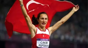 Aslı Çakır İçin Rüşvet İddiası