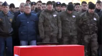 Minik İrem Küçük Tabutta, Şehit Polis Babasıyla Uğurlandı