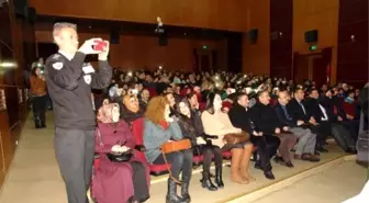 Minik Öğrenciler Modellere Taş Çıkarttı