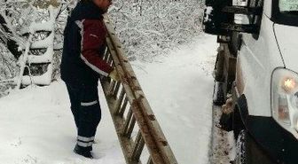 Uedaş Ekiplerinin Kar Mesaisi