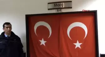 Şehidin Kız Arkadaşı Uğurlanana Kadar Kapıdan Ayrılmadı