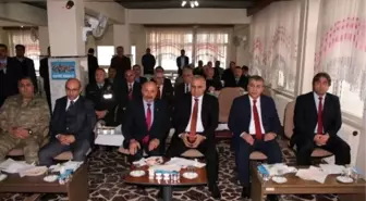 Öğrenci Servis Sürücü Firmalarına Plaket Verildi