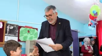 Başkan Bozkurt Karne Dağıttı